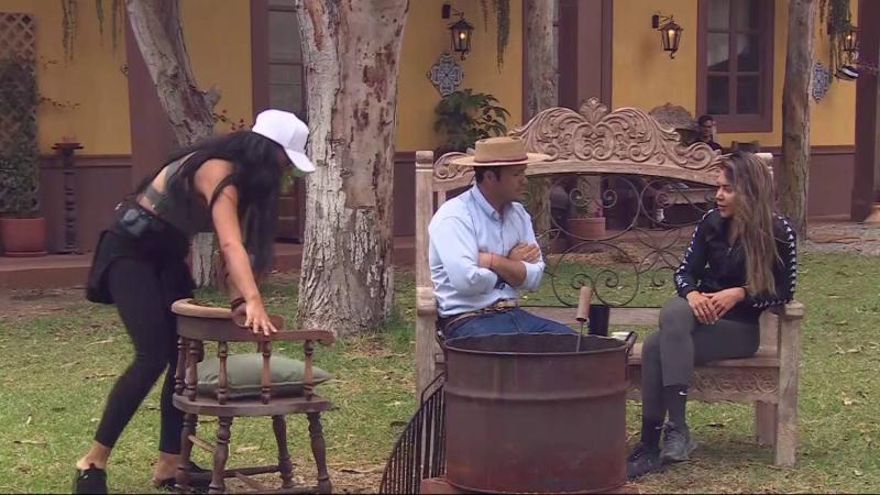 Pamela Díaz se acerca a la Chama en Tierra Brava