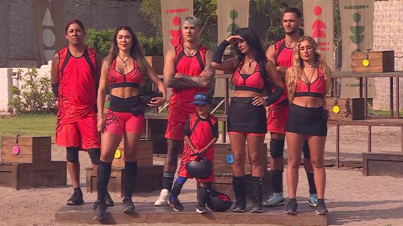 Equipo rojo "Espartanos" de Tierra Brava