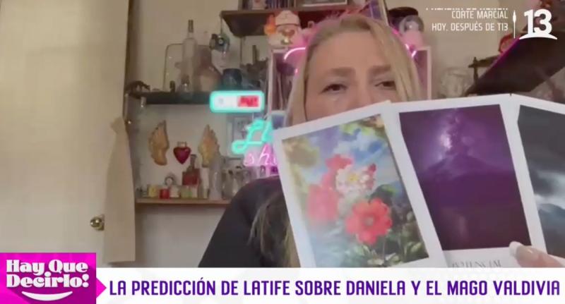 Latife Soto lee el tarot sobre el futuro de Daniela Aránguiz y Jorge Valdivia