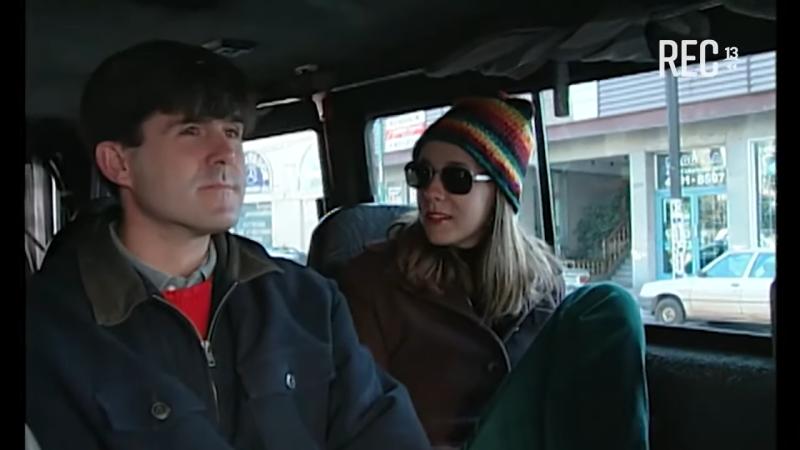 Marcelo Comparini y Cecilia Amenábar en "El Triciclo", (1999). Créditos: Youtube 13Rec