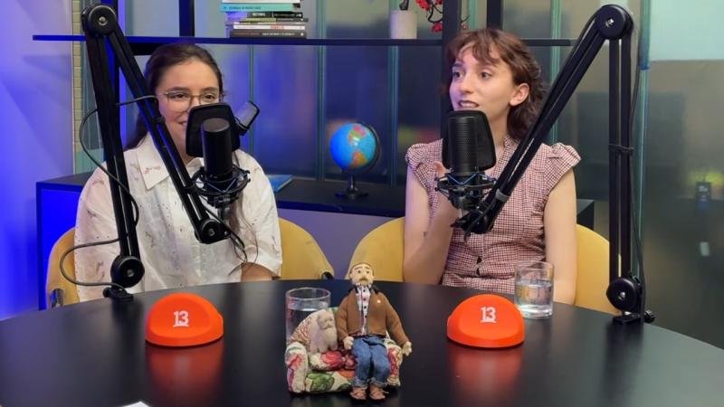 Jacinta del Real y Josefina Montino, parte del equipo de cortometraje chileno que estará en Festival de Sundance 2026. Créditos: YouTube de T13.