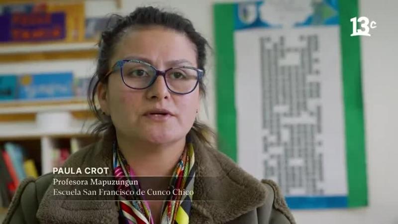 Profesora de escuela rural de La Araucanía. Créditos: 13C