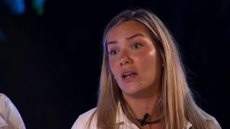 Valentina Concha trató de "señora" y "amante" a Vanessa Santos