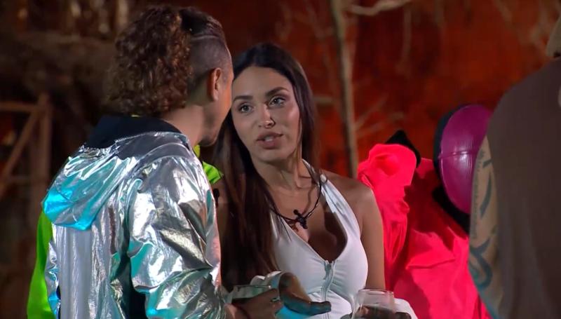 Vanessa Santos en Mundos Opuestos