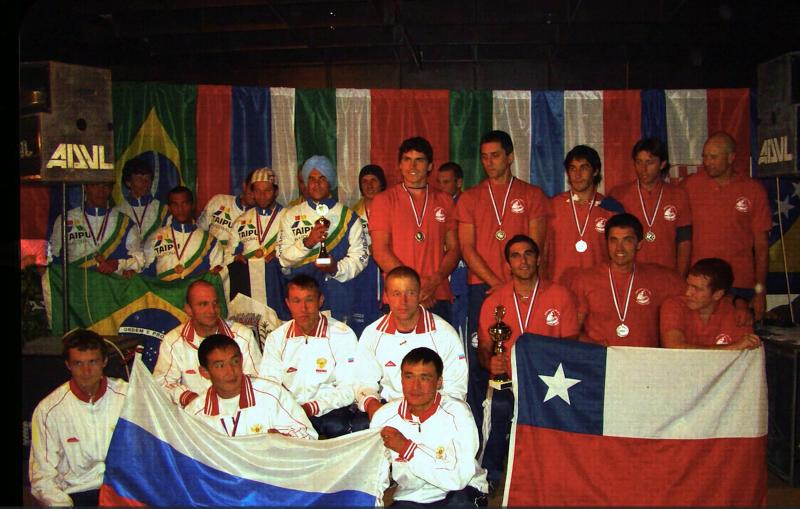 Recuerdos de Pangal Andrade, Pedro Astorga y su familia en campeonatos de rafting. El Clan
