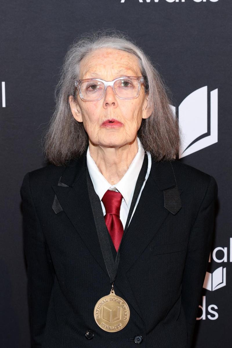 La escritora canadiense Anne Carson es galardonada con el Premio Nobel de Literatura 2026 / AFP