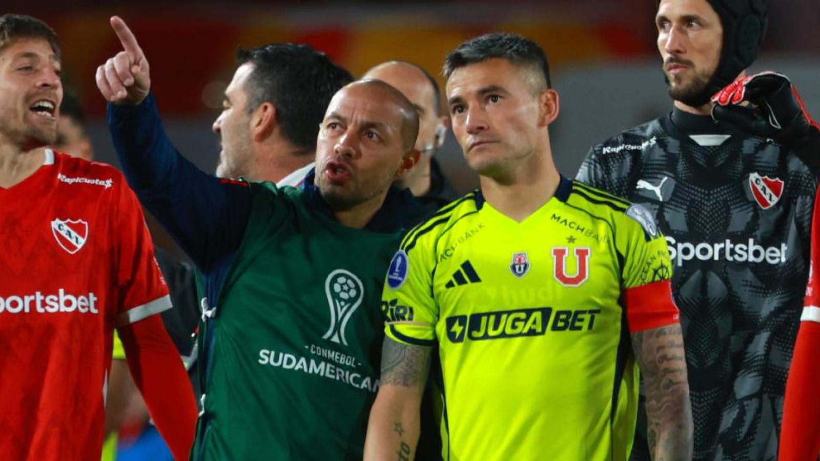 Los jugadores de la U alzaron la voz - Photosport