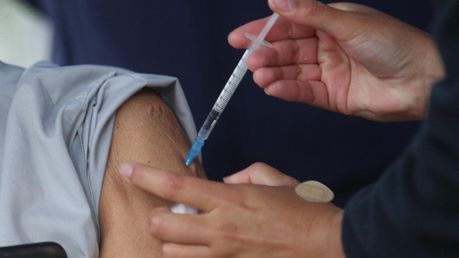 ¿Puedo vacunarme contra la influenza si no soy grupo de riesgo?