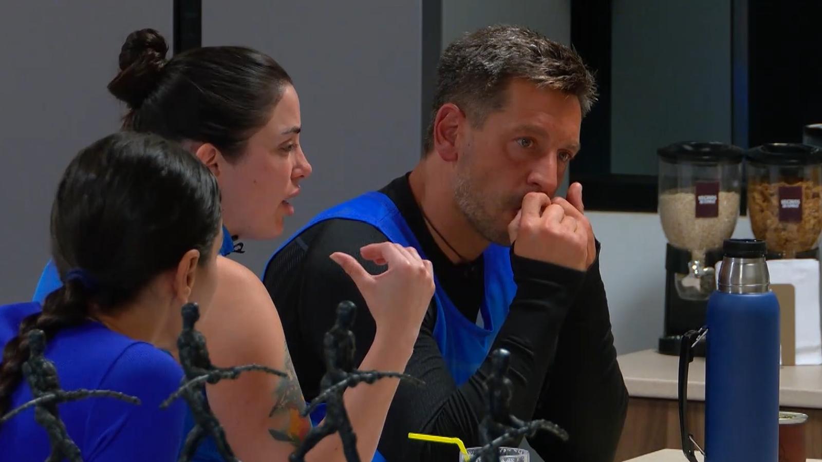 Agustín Pastorino termina afectado tras discusión con Joche Bibbó / Canal 13