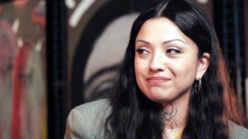 Mon Laferte contará detalles desconocidos de su música en nuevo programa de 13C “Retrato musical” 