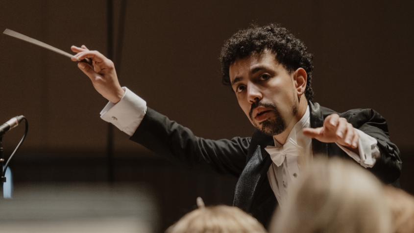 El debut como solista de José Luis Urquieta junto a la Orquesta Sinfónica UdeC y el esperado regreso de Bruckner.
