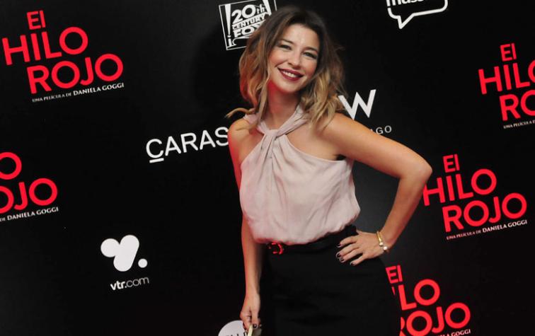 Conoce todo el detalle del look de los famosos en la premier de "El Hilo Rojo"