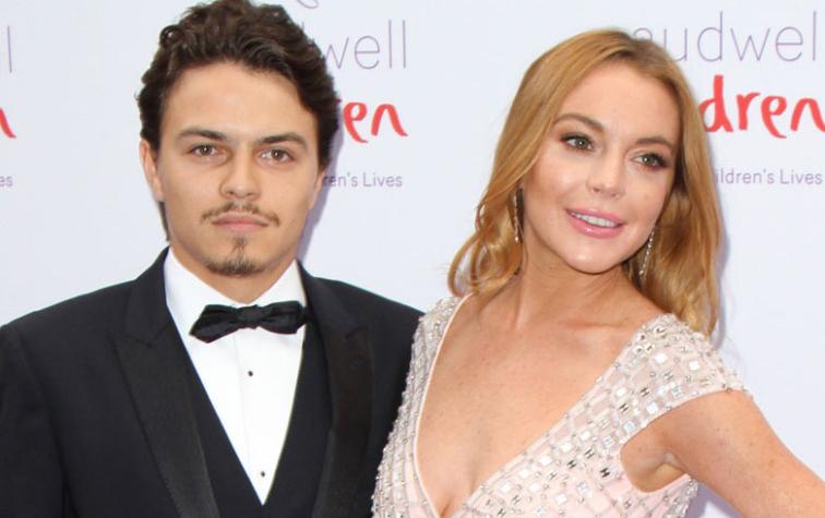 Lindsay Lohan muestra a su “toy boy” en la alfombra roja