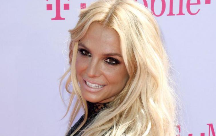 Secuencia de fotos muestra cómo Britney Spears casi se ahoga en Hawái 