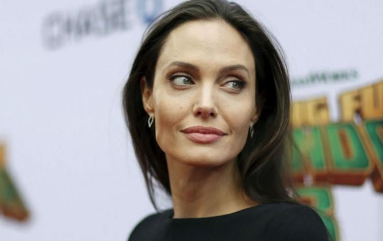 Angelina Jolie ¿arrepentida de separarse de Brad Pitt?