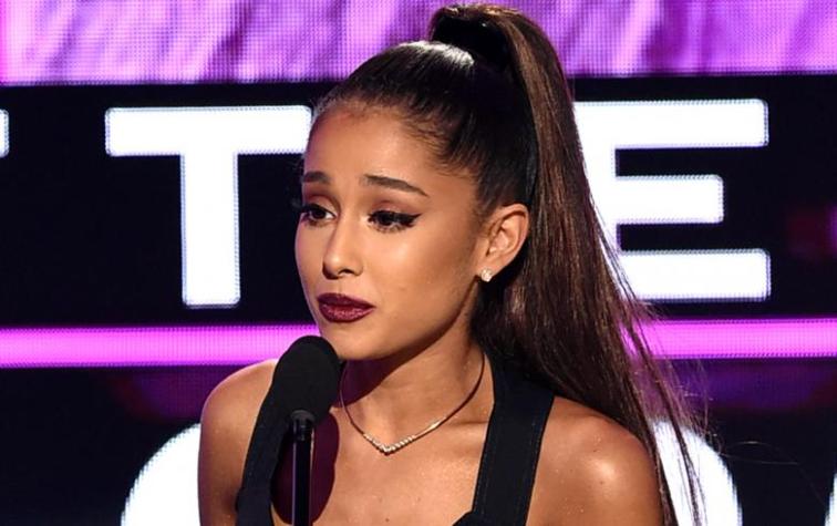 Ariana Grande destrozada tras ataque en Manchester