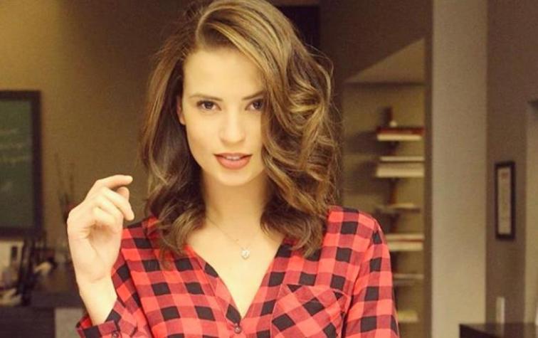 Mamá de Julia Fernández le dedica emotivas palabras antes de operarse