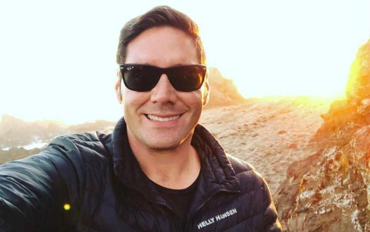 Francisco Saavedra posa sin pantalones y enloquece a sus seguidoras 