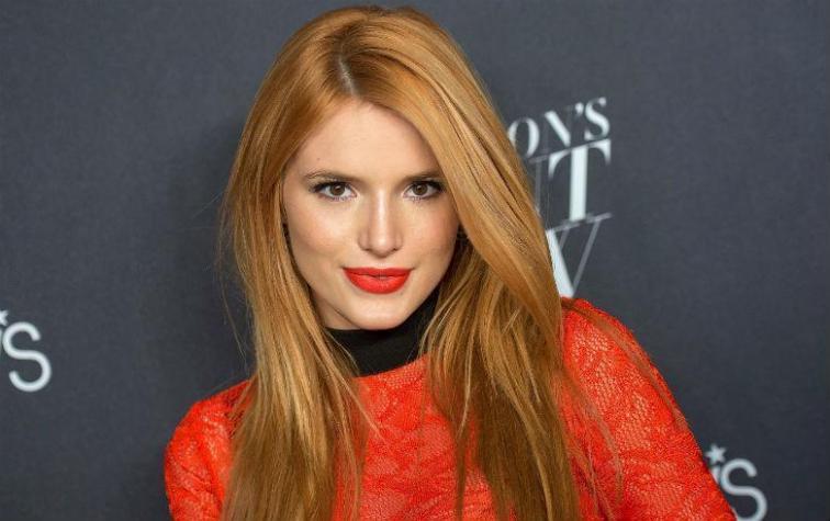 Bella Thorne celebra el mes del orgullo gay besando a su amiga