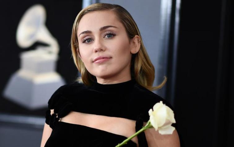 Miley Cyrus borró todas las publicaciones de su cuenta de Instagram