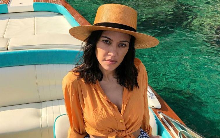 Novio de Kourtney Kardashian la criticó por subir sensual foto en bikini