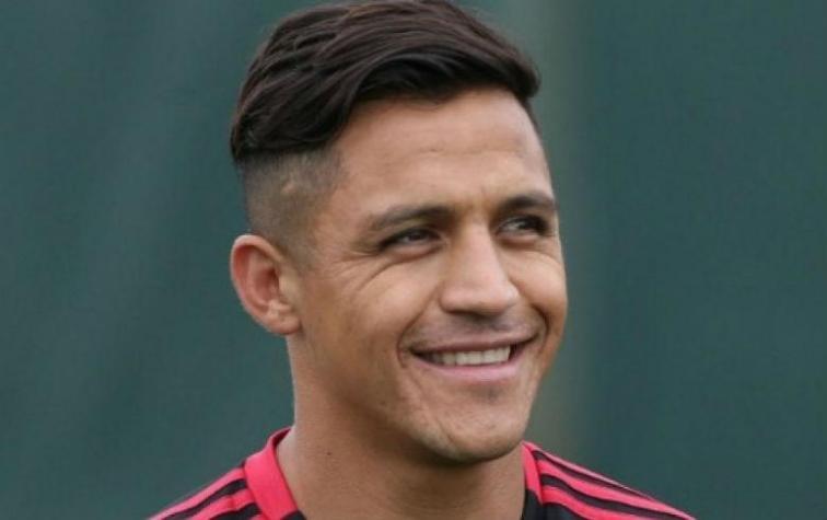 Alexis Sánchez estrena nuevo look a lo Cristiano Ronaldo