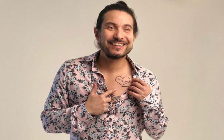 Felipe Avello parodia a Cathy Barriga y su Kiki Challenge