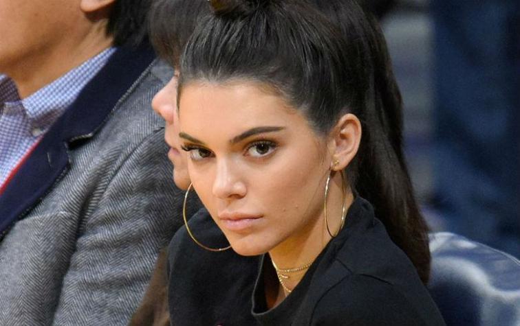 Kendall Jenner huye luego de que su perro atacara a una niña