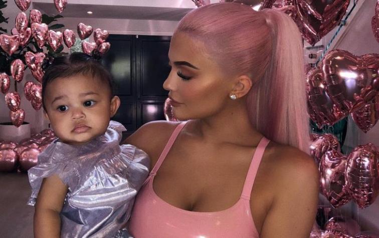 Kylie Jenner y Stormi hacen “matchy matchy” con sus disfraces de Halloween