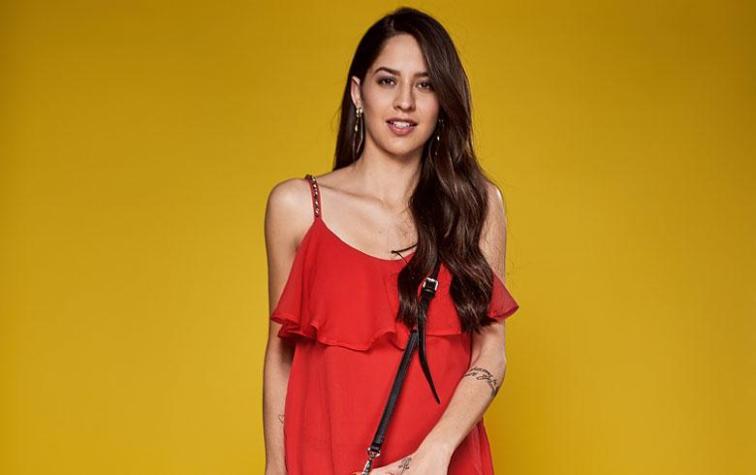 Fernanda Ramírez muestra su faceta de cantante