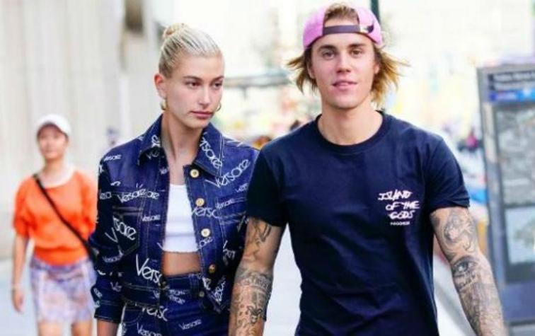 Los apasionados besos de Justin Bieber y Hailey Baldwin en un partido de hockey