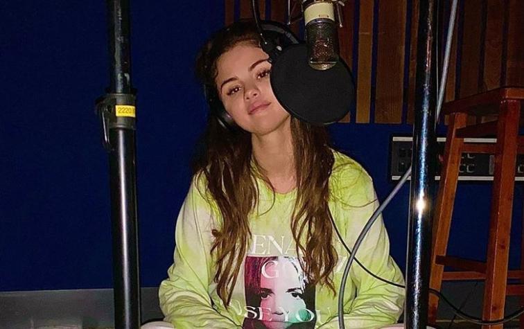 Selena Gómez estrena nuevo álbum y envía mensaje a sus fans