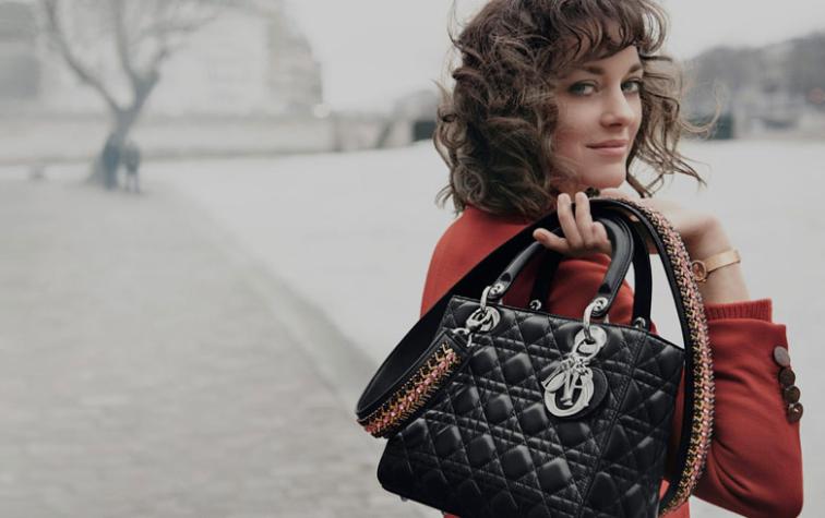 La historia del íconico bolso Lady Dior