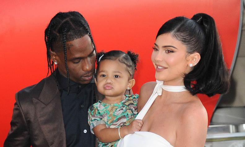 Kylie Jenner y Travis Scott tomaron medidas para criar a Stormi en cuarentena