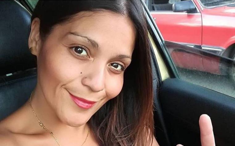 Kathy Orellana recibe críticas por selfie en el baño 
