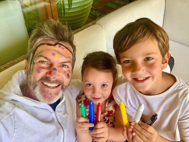 Cristián Sánchez comparte "carta para el Coronavirus" de su hija Gracia