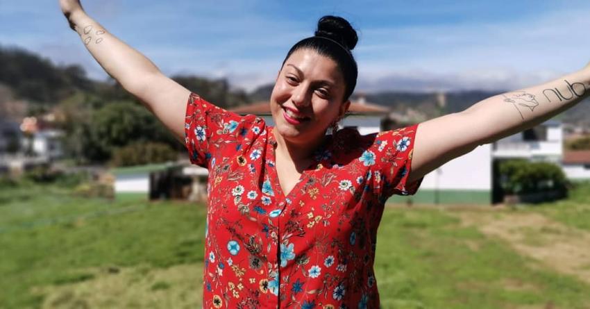 Fernanda Fuentes comparte foto de su infancia para celebrar su cumpleaños