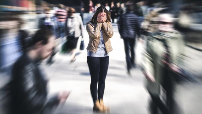 ¿Tu ánimo está por el suelo? Detecta y controla las crisis de angustia