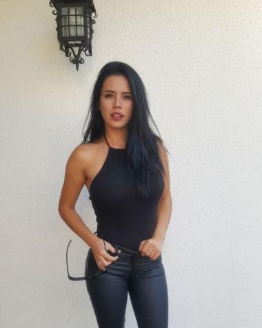 Angie Alvarado sorprende por el gran parecido con su hermana menor