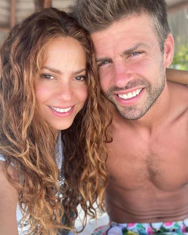 Shakira y Gerard Piqué muestran sus lujosas vacaciones en familia