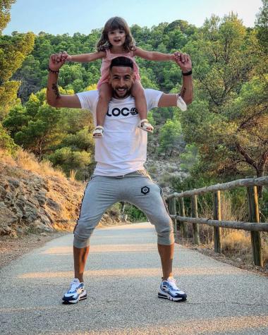 Mauricio Isla explica por qué no muestra el rostro de su hija mayor