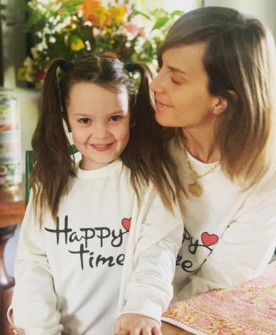 Diana Bolocco comparte tierno registro de su hija Gracia cantando Gloria Trevi