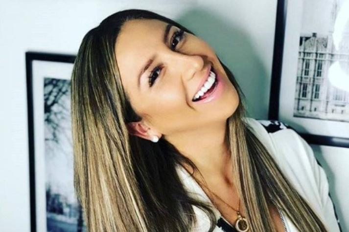 Nicole Moreno presume de mascarilla de lujo