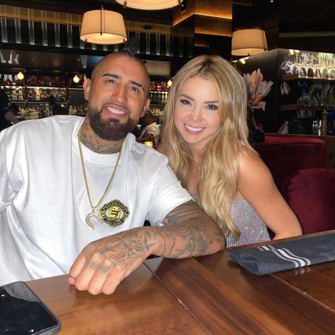 Arturo Vidal aclara su relación con periodista colombiana