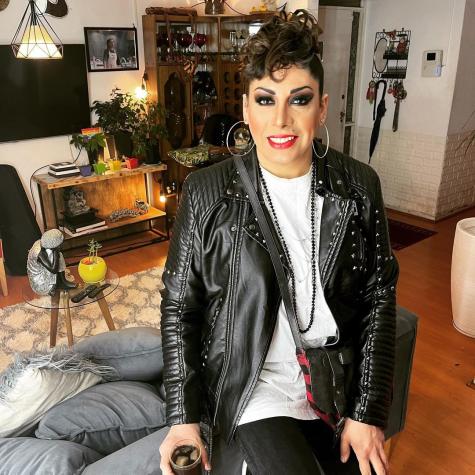 Botota Fox genera ola de reacciones tras posar con billetes