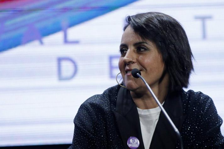 Jani Dueñas recibe elogios al mostrarse “con caña intensa”