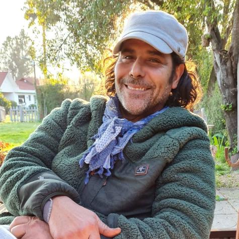 Juan Falcón celebra 5 años de pololeo con mujer que lo “actualizó”