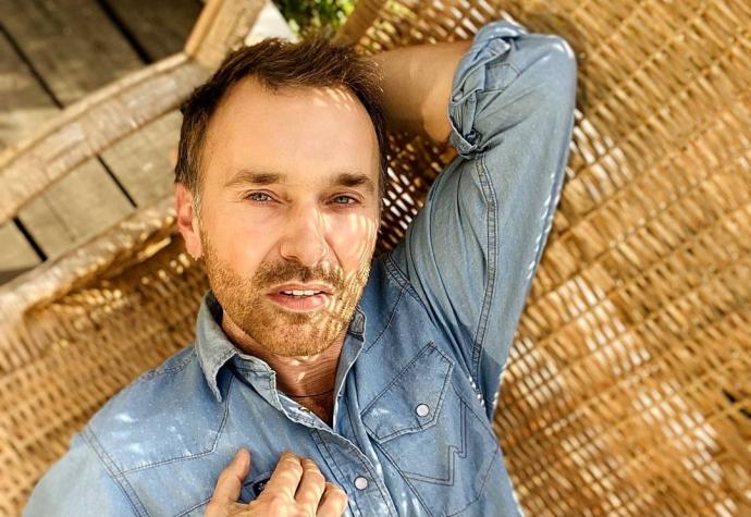 “Pase de largo”: Jordi Castell responde a críticas por sus fotos