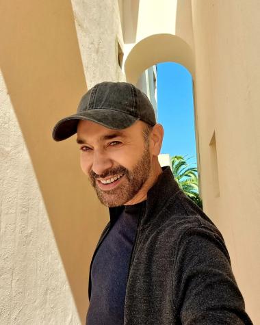 Jordi Castell cierra ciclos renovando completamente su pieza