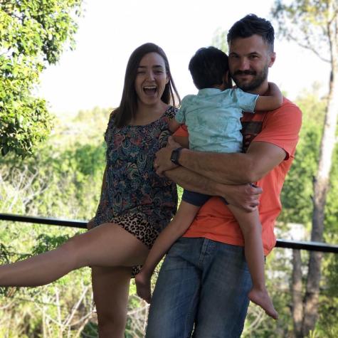 Janis Pope encontró tremenda serpiente al interior de su casa